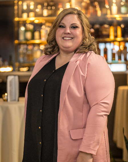 Stacie Starner Headshot Website